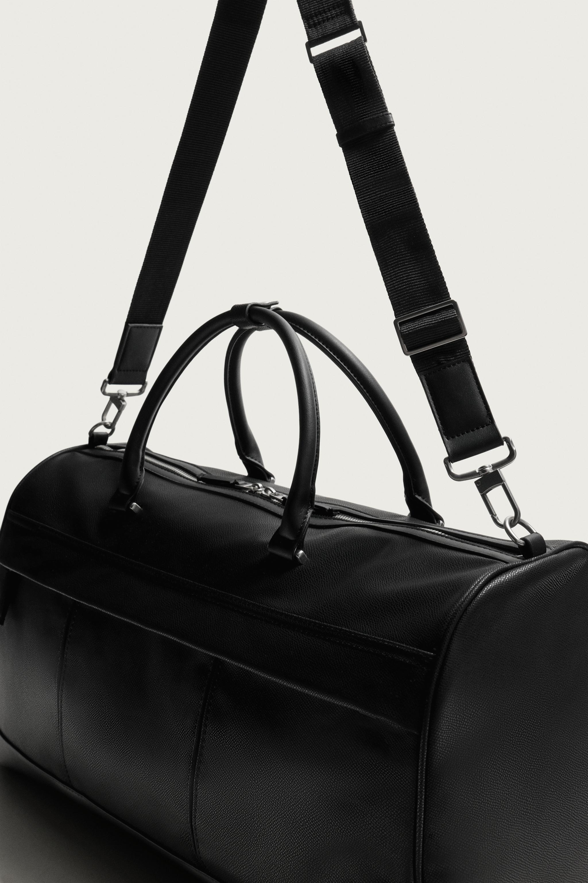 TEXTURED TRAVEL BAG
